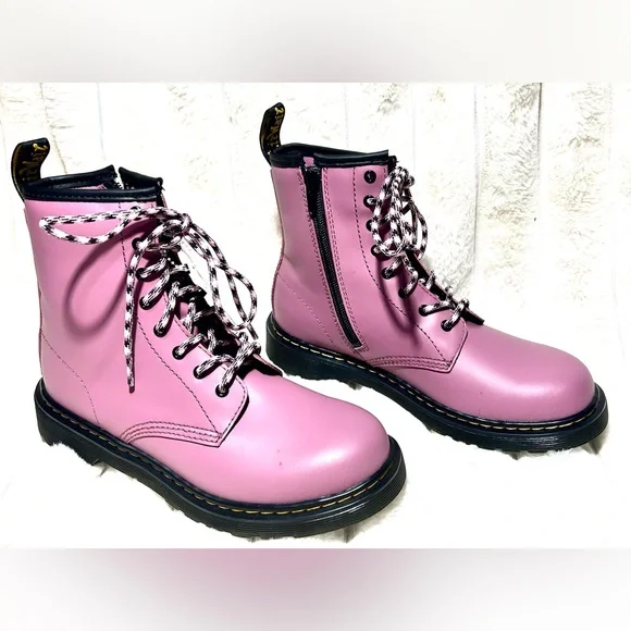 Dr. Martens AirWair Muted Purple Combat ankle boots ladies size 6 men’s size 5 - Picture 2 of 9